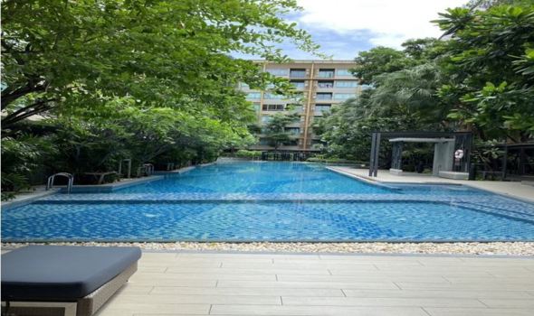 เมโทร ลักซ์รัชดา