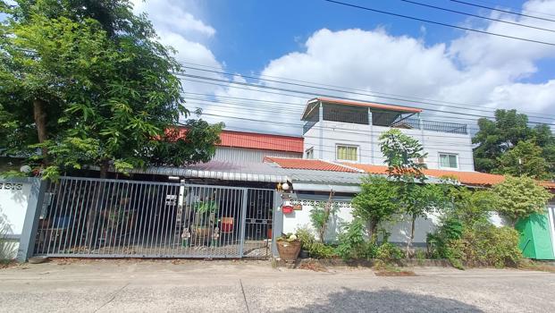 โกดัง ปทุมธานี