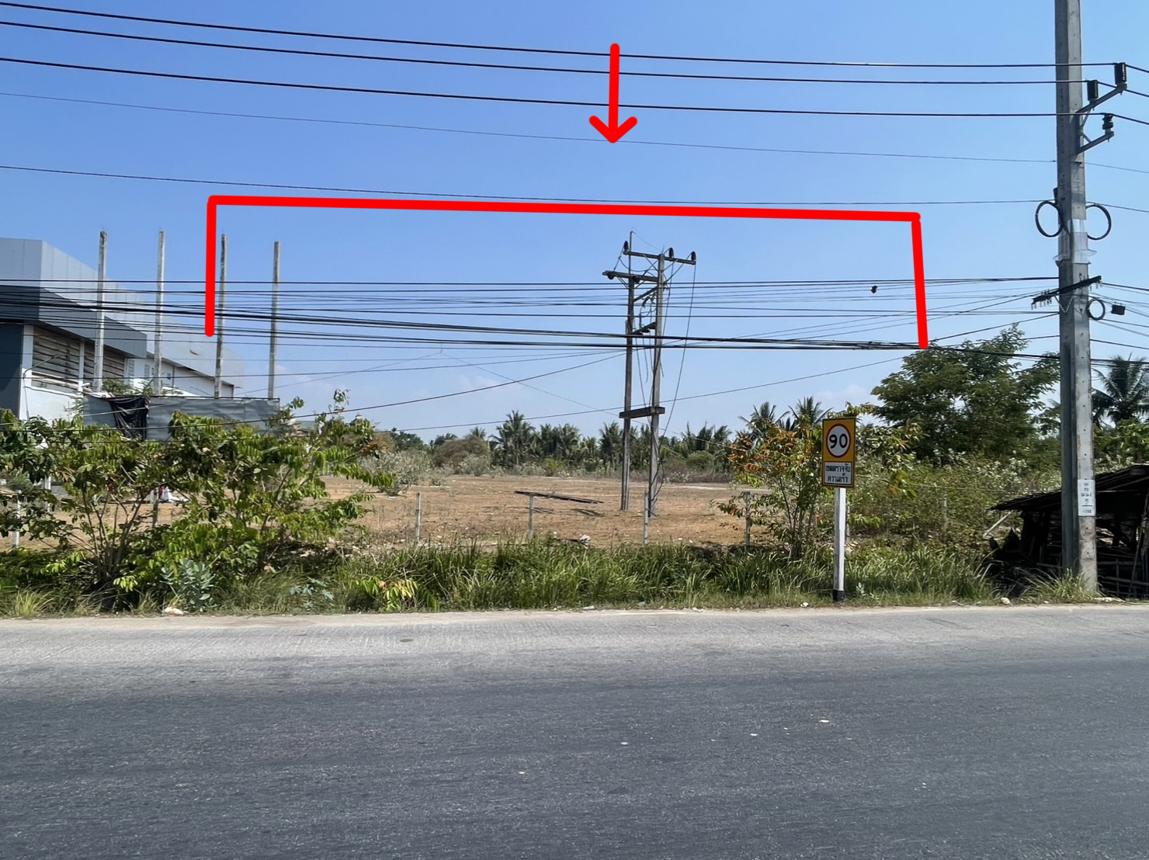 ที่ดินว่างเปล่า ใกล้ชายหาด หนองจิก จังหวัดปัตตานี