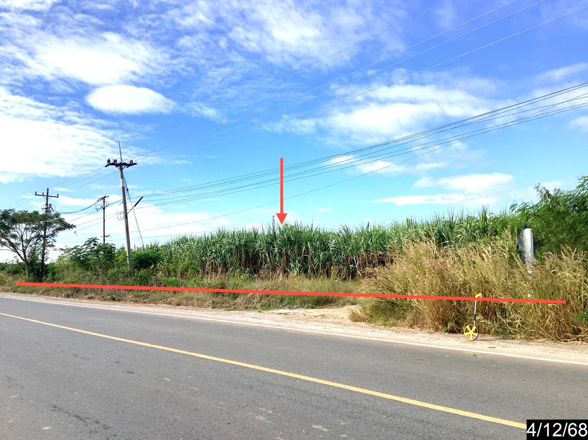 ที่ดินว่างเปล่าบนเนินเขา นครราชสีมา