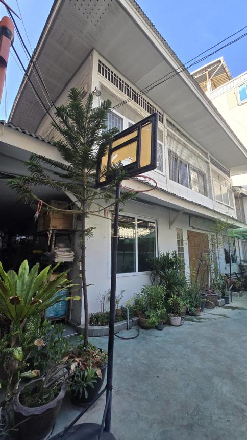 บ้านเดี่ยว อาคารบางรัก กรุงเทพมหานคร