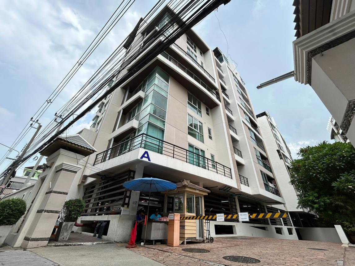 คอนโดมิเนียม รีสอร์ทต้า เย็นอากาศ ยานนาวา กรุงเทพมหานคร