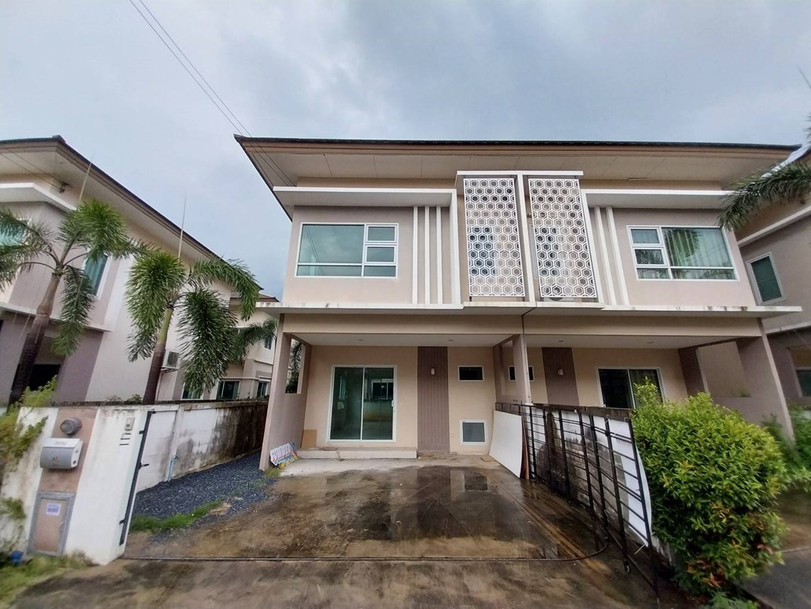 ทาวน์เฮ้าส์ หมู่บ้านเดอะ กรีนเนอร์รี่ 8 สามพราน นครปฐม