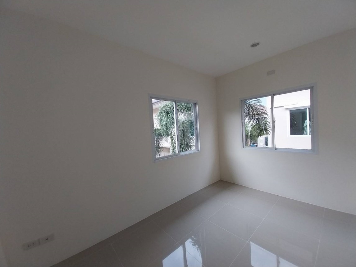 ทาวน์เฮ้าส์ หมู่บ้านเดอะ กรีนเนอร์รี่ 8 สามพราน นครปฐม