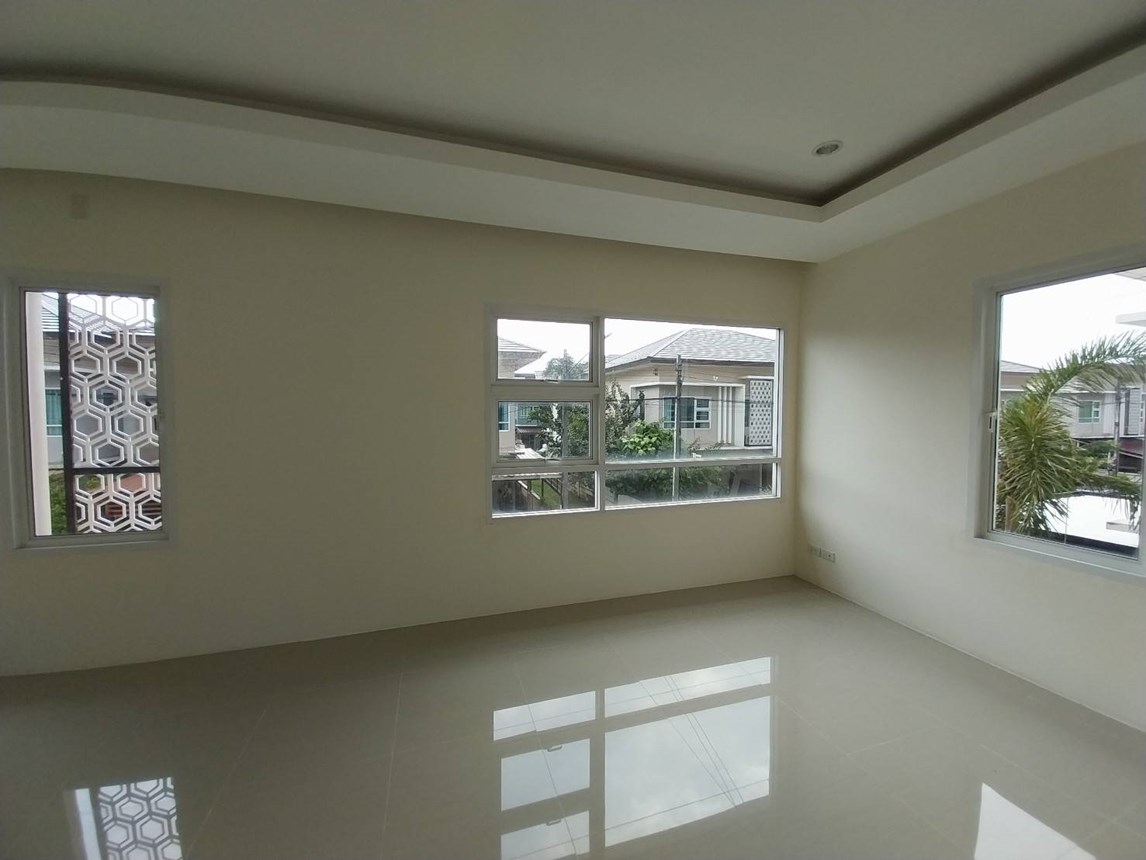 ทาวน์เฮ้าส์ หมู่บ้านเดอะ กรีนเนอร์รี่ 8 สามพราน นครปฐม