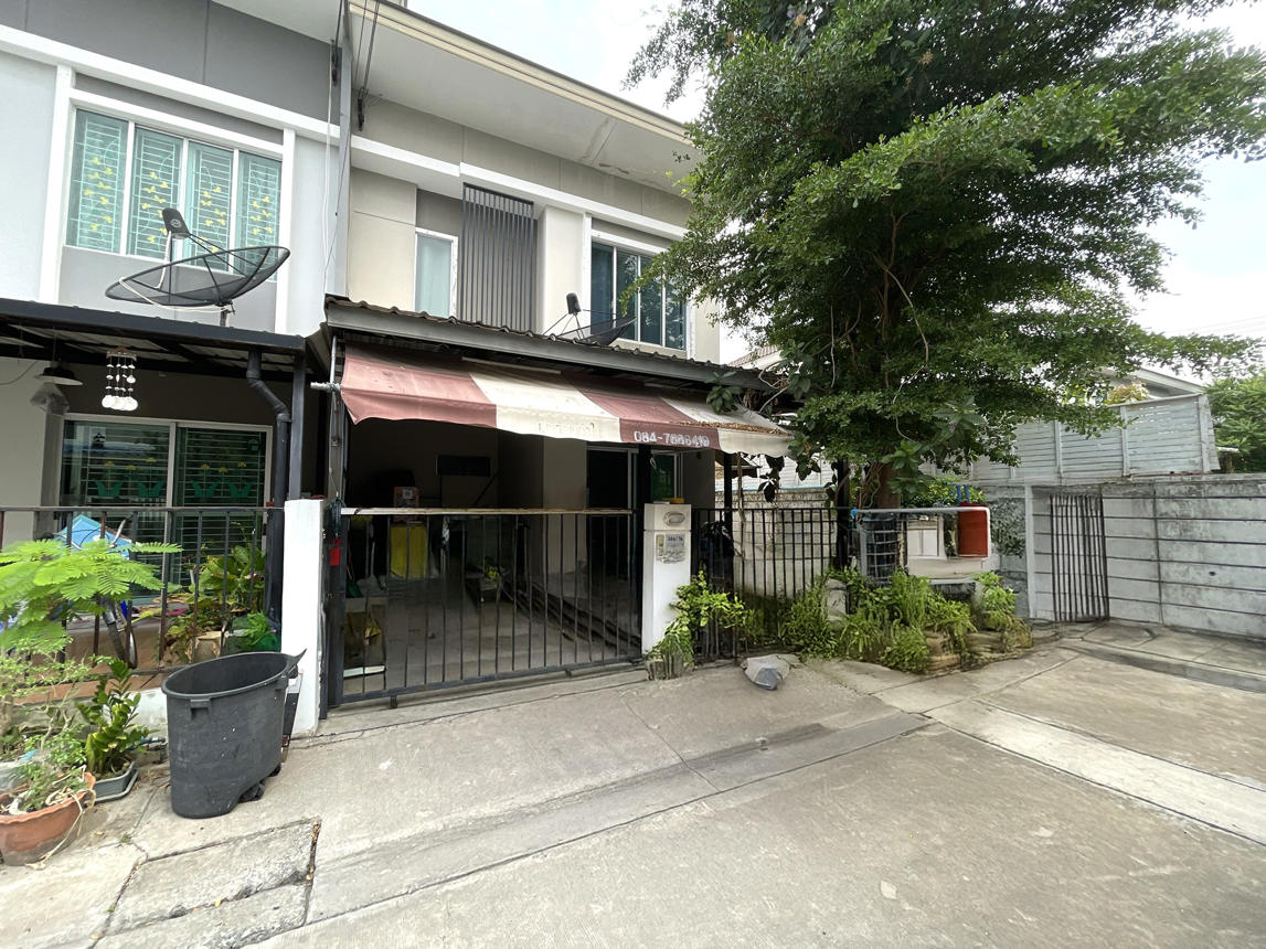 ทาวน์เฮ้าส์ บ้านพฤกษาวิลล์ 55/2 วงแหวน-รามอินทรา สามวา กรุงเทพมหานคร