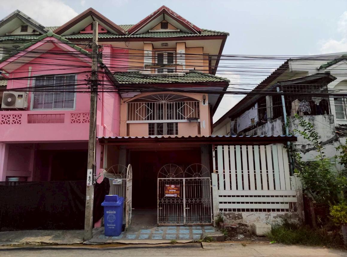 ทาวน์เฮ้าส์ บ้านบัวทองธานี บางบัวทอง นนทบุรี