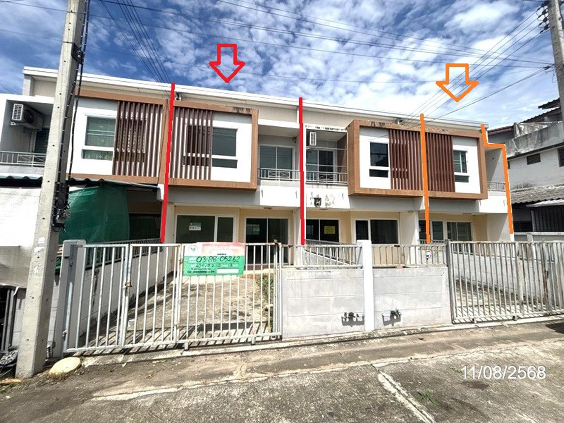 ทาวน์เฮ้าส์ สุรนารีวิลล์ 4 เมืองนครราชสีมา นครราชสีมา
(หมายเหตุ: ไม่มีการเปลี่ยนแปลงเนื่องจากชื่อโครงการและสถานที่อยู่ในภาษาไทยแล้ว)