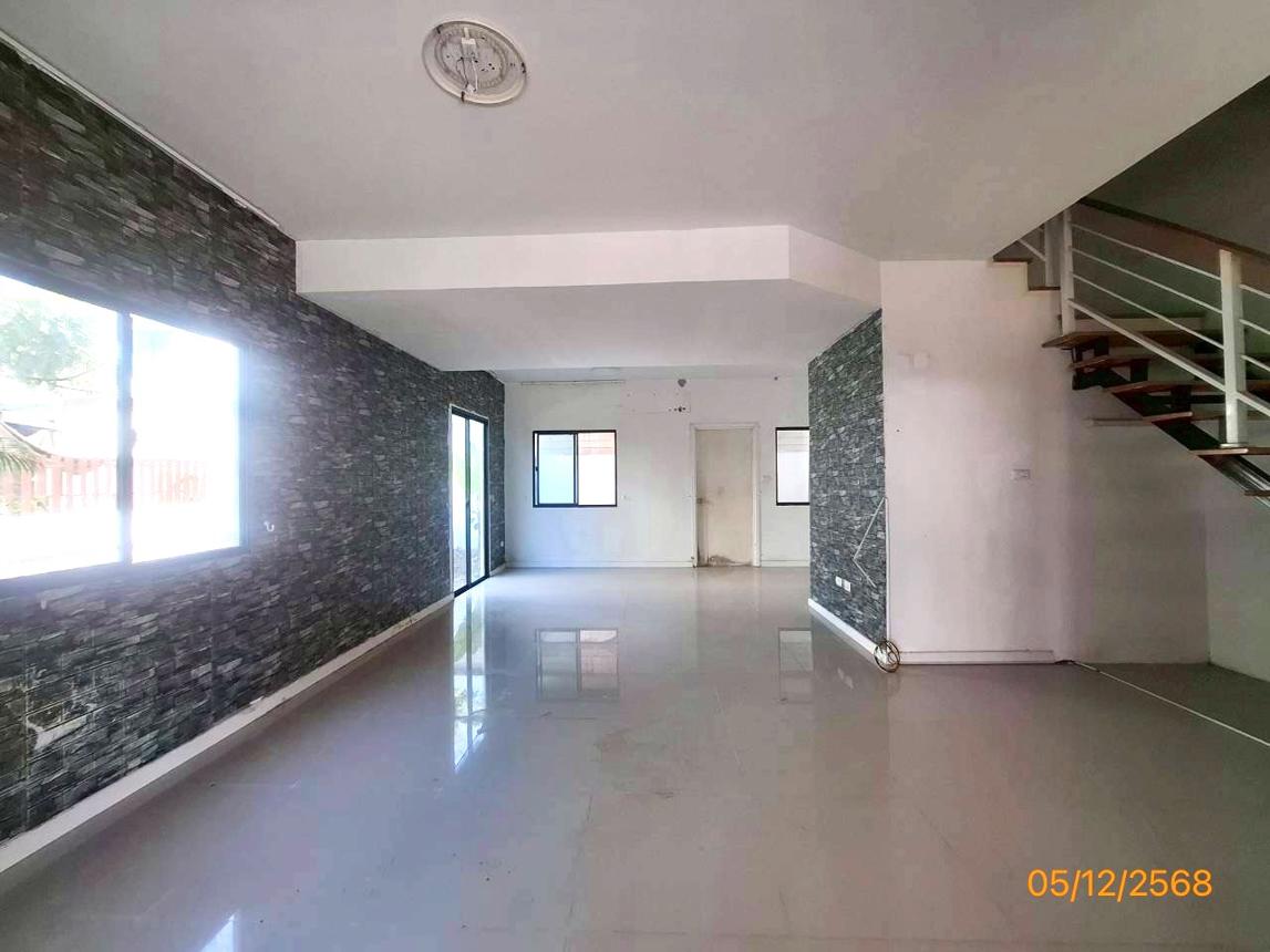 ทาวน์เฮ้าส์ บ้านพฤกษาไพร์ม 86/3 ลาดกระบัง-สุวรรณภูมิ 2 บางเสาธง สมุทรปราการ