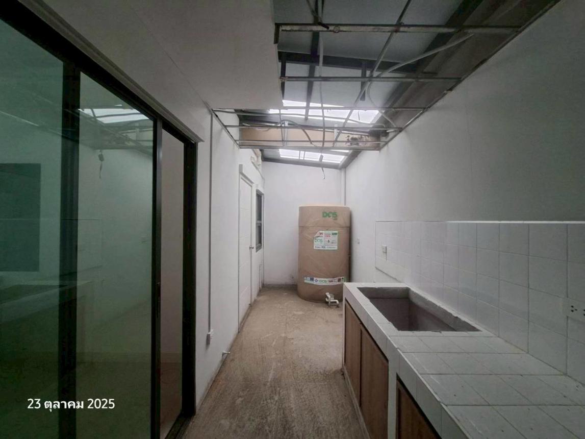 ทาวน์เฮ้าส์ บ้านฟ้า ทาวน์นี่ ปิ่นเกล้า-สาย 5 สามพราน นครปฐม
