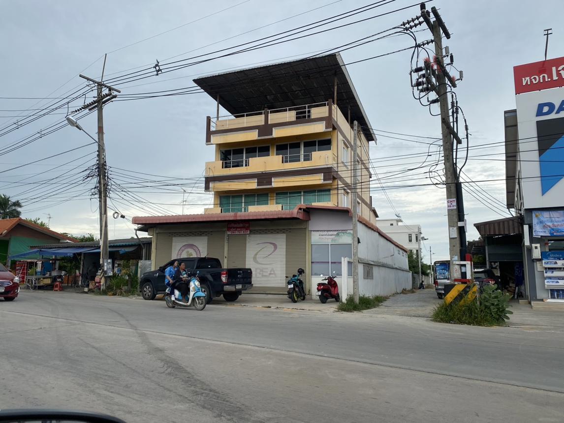 บ้านพักอาศัย 2 ชั้น ย่านบางละมุง ชลบุรี