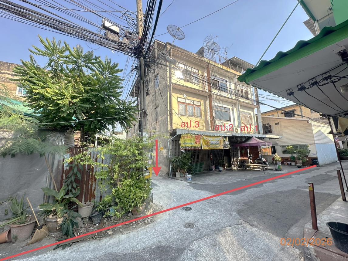 บ้านพักอาศัย 2 ชั้น ชั้นล่าง 2 ห้องนอน 1 ห้องน้ำ ธนบุรี กรุงเทพมหานคร