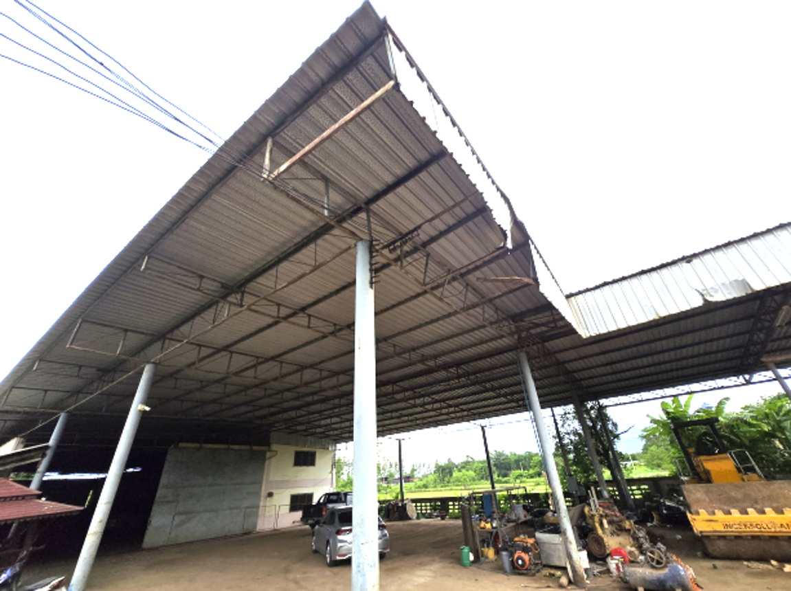 โกดัง ศรีมหาโพธิ ปราจีนบุรี