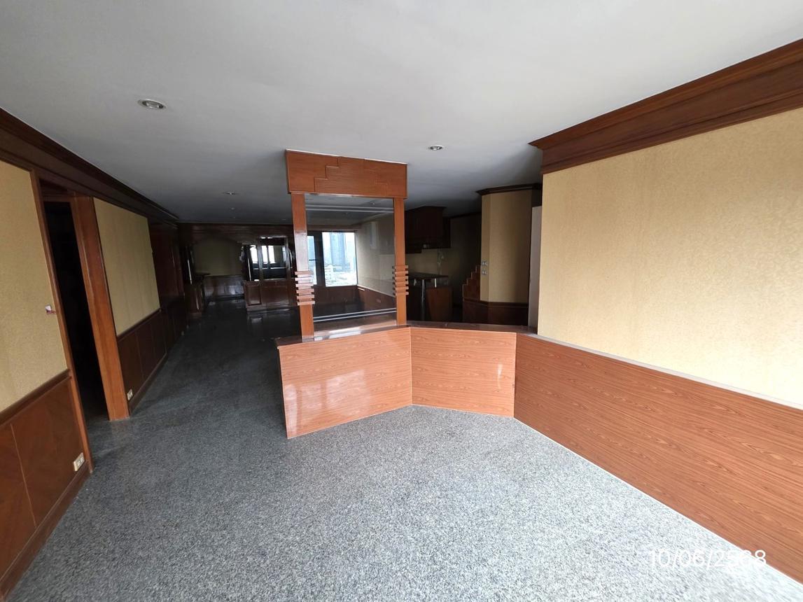 ห้องชุดสำนักงาน สุรวงษวัฒนาคาร บางรัก กรุงเทพมหานคร